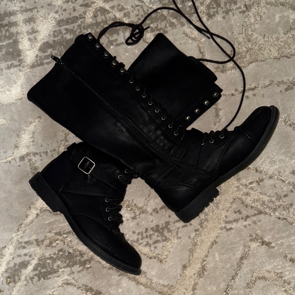 Mossimo Stylish Black Lace-Up Boots for Women - Picture 3 of 3